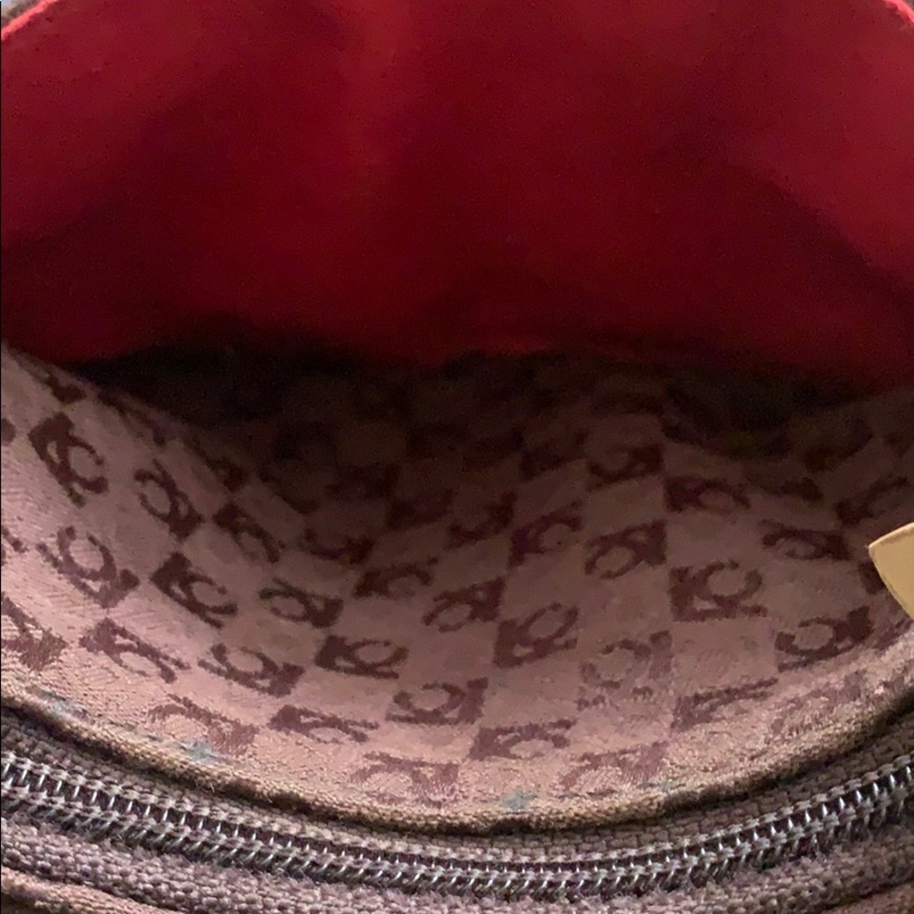 Small Gently Used Liz Claiborne Hand Bag - Picture 3 of 6